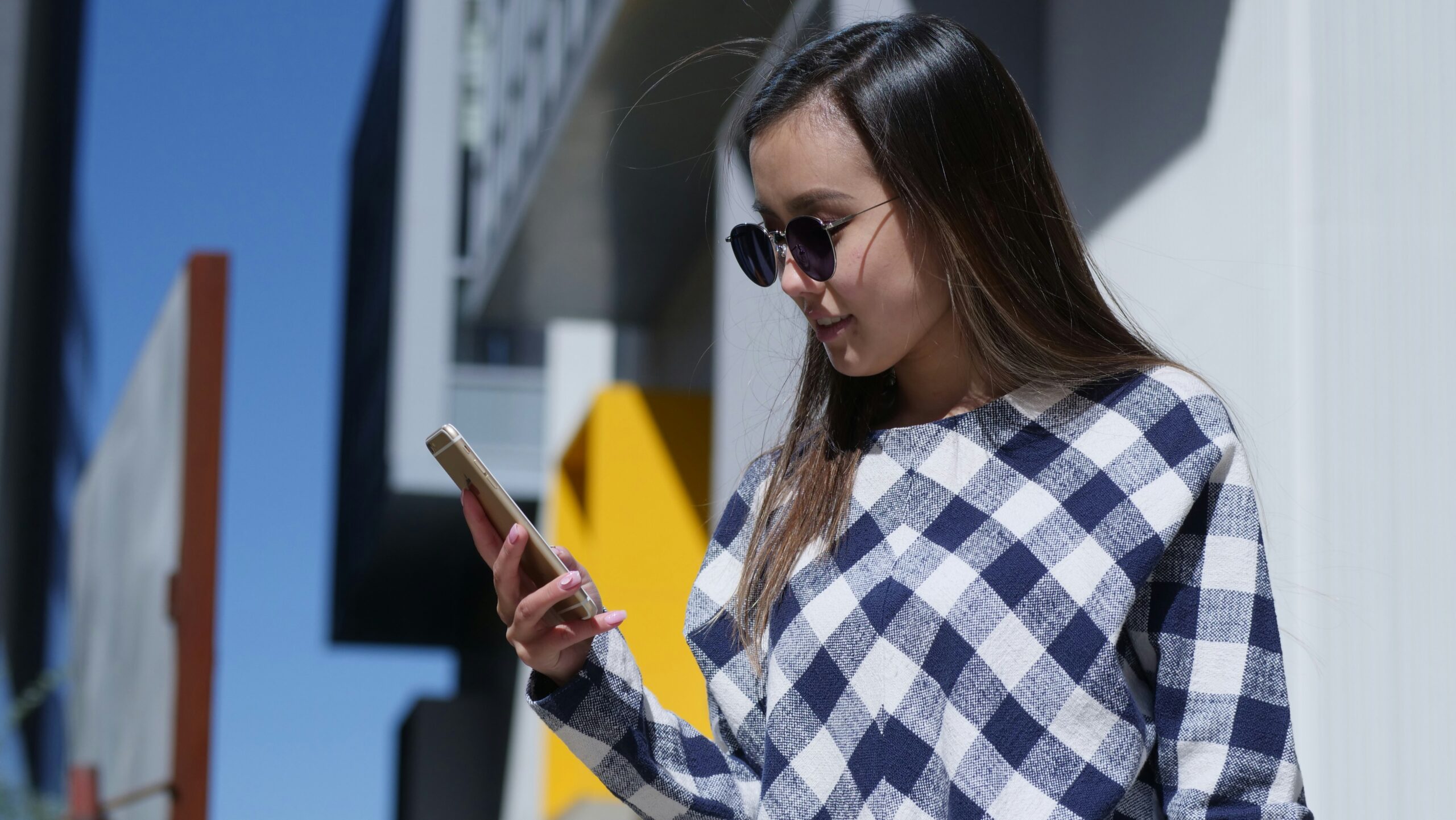 スマホ 女性